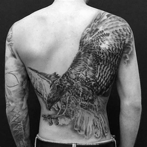 tatuagem costa masculina|Tattoo: 14 ideias de tatuagens para fazer nas costas